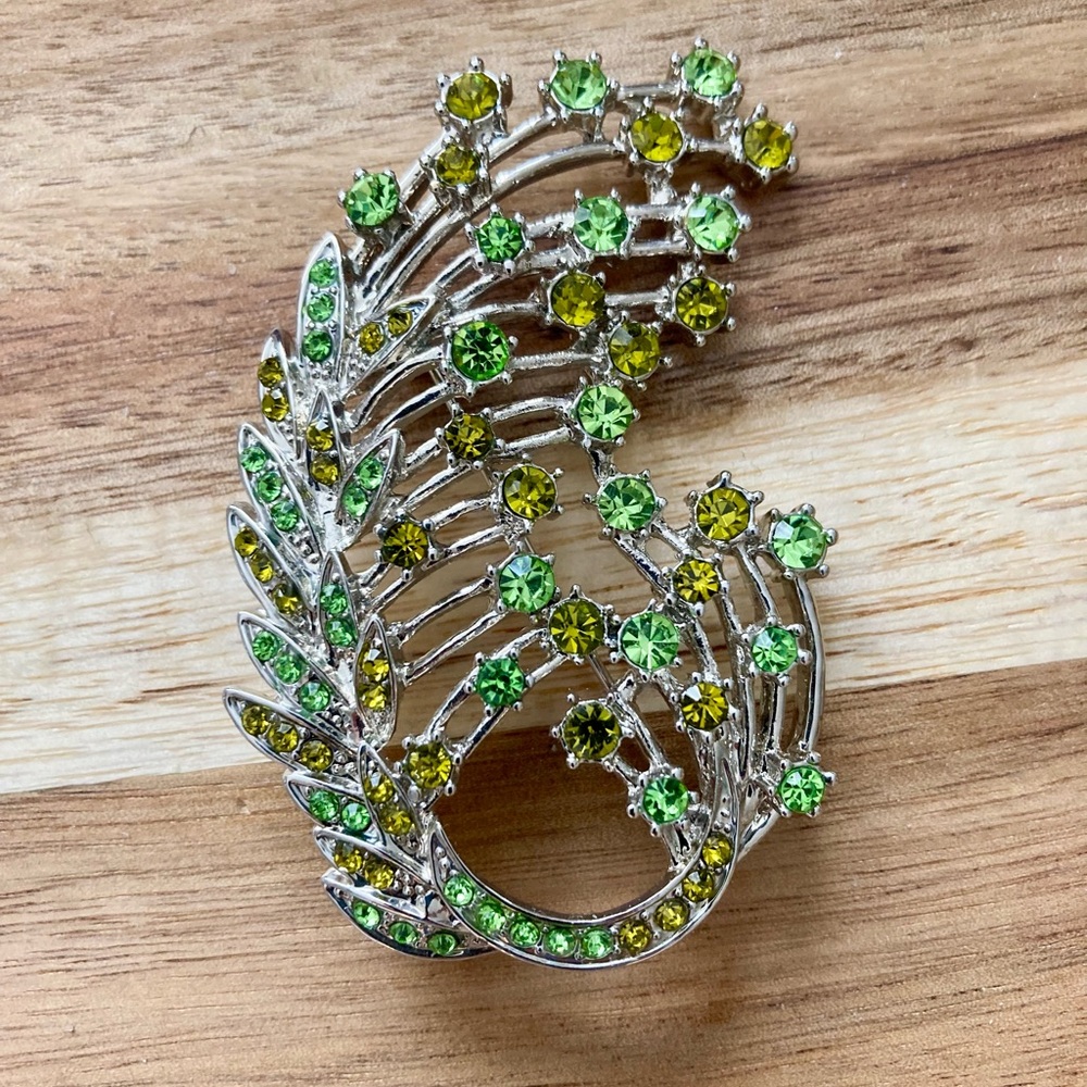 Vintage Rhinestone Spray Brooch